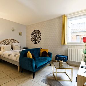 Studio met een King Size Bed